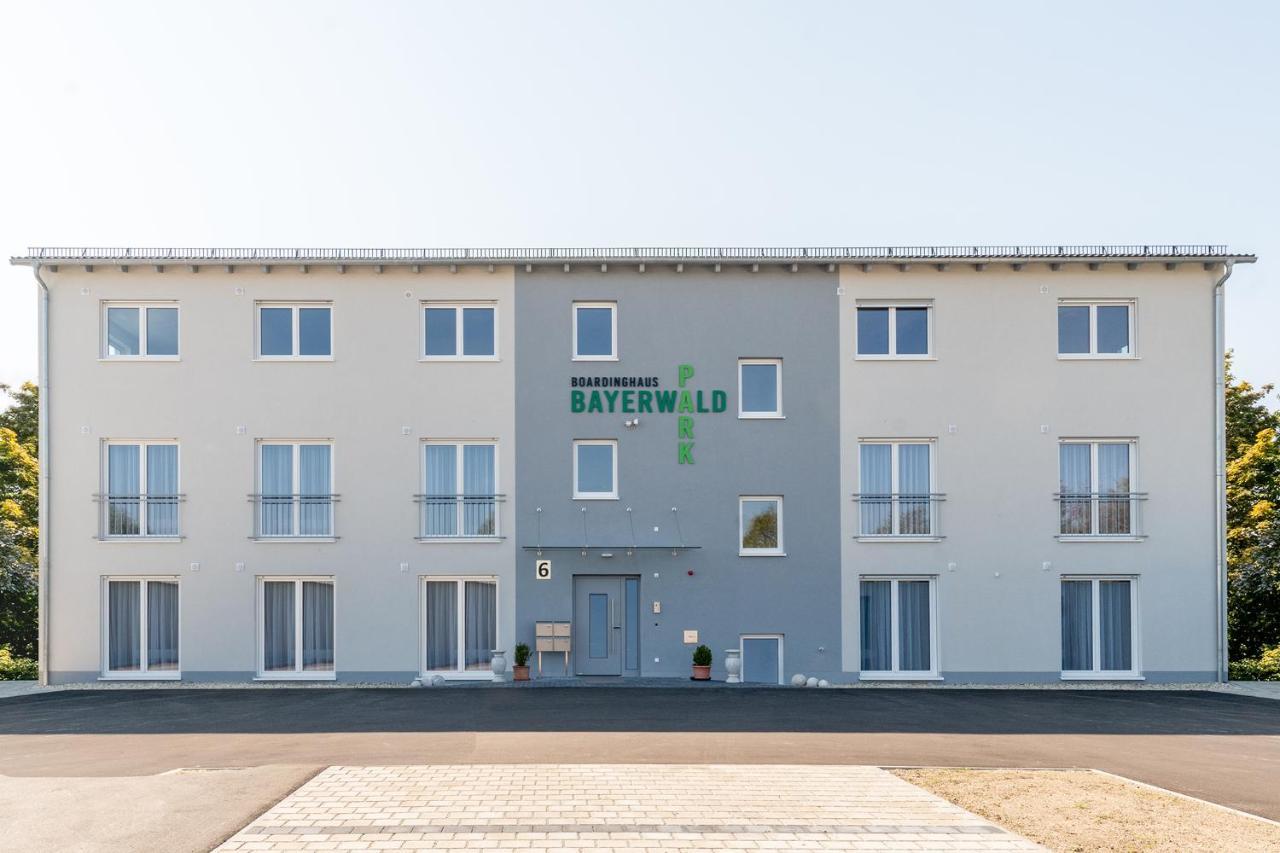 Boardinghaus Bayerwaldpark Landshut Exterior foto